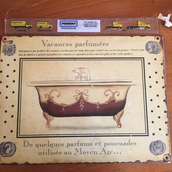 Wall decor - Picture 3 of 4